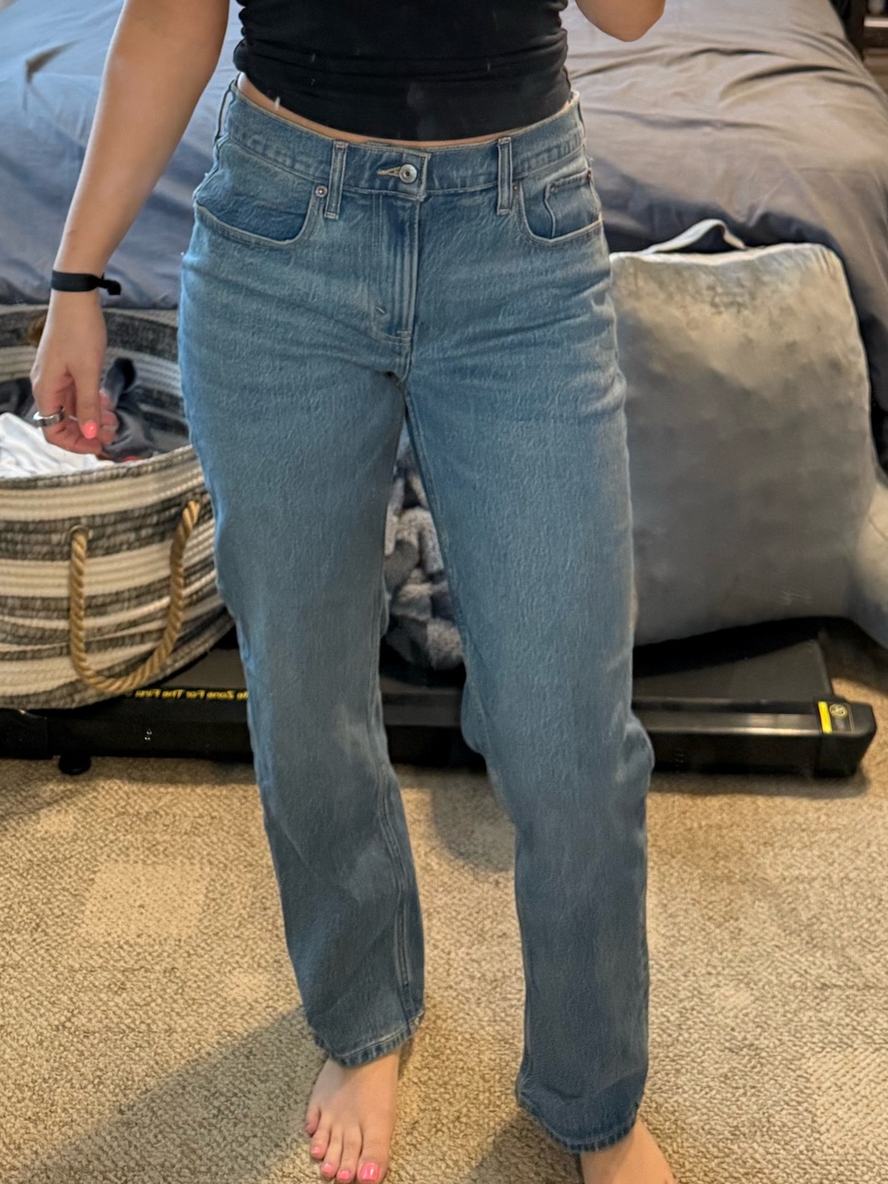 Abercrombie & Fitch Straight Leg Jeans - medium wash